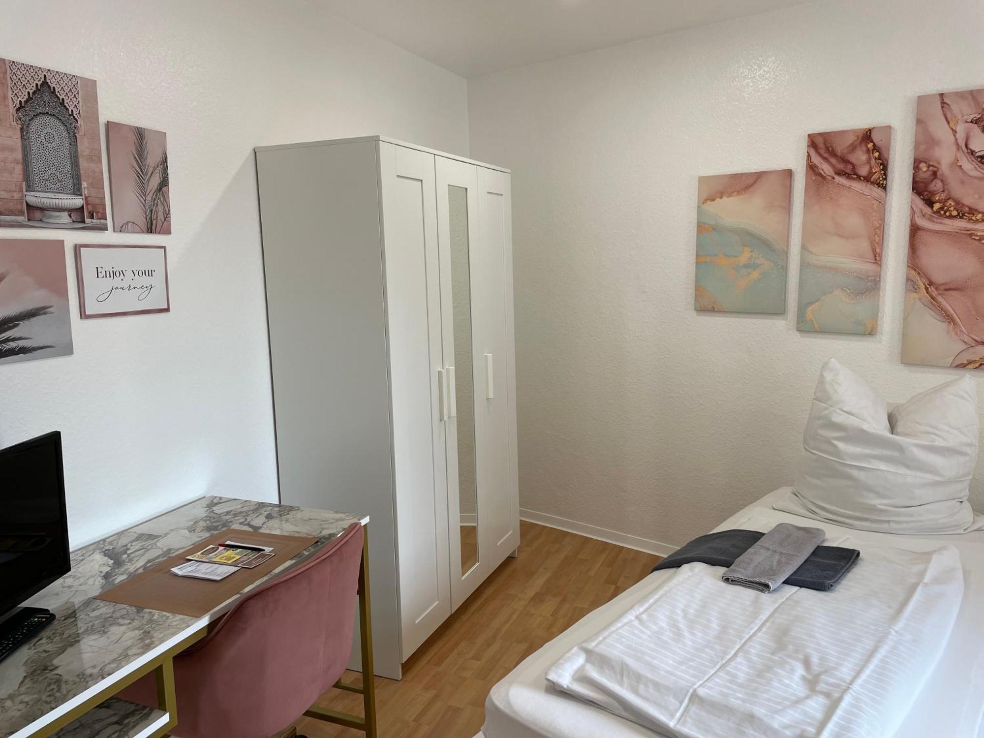 Pension An Der Hessenhalle Gießen Extérieur photo